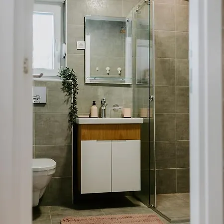 Tri Bora Divcigora * Divcibare