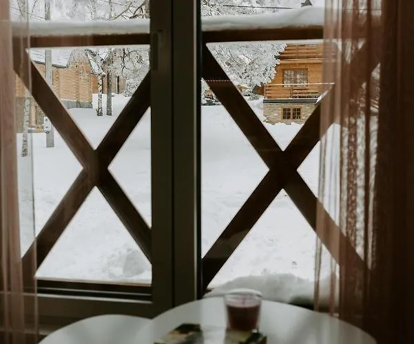 Tri Bora Divcigora Divčibare