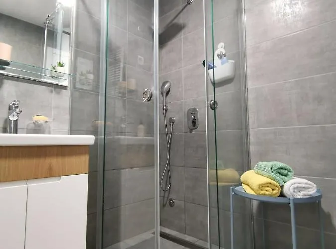 Tri Bora Divcigora Apartment *